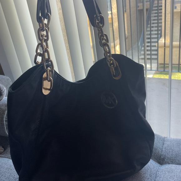 Black Michael Kors Handbag - Picture 2 of 3